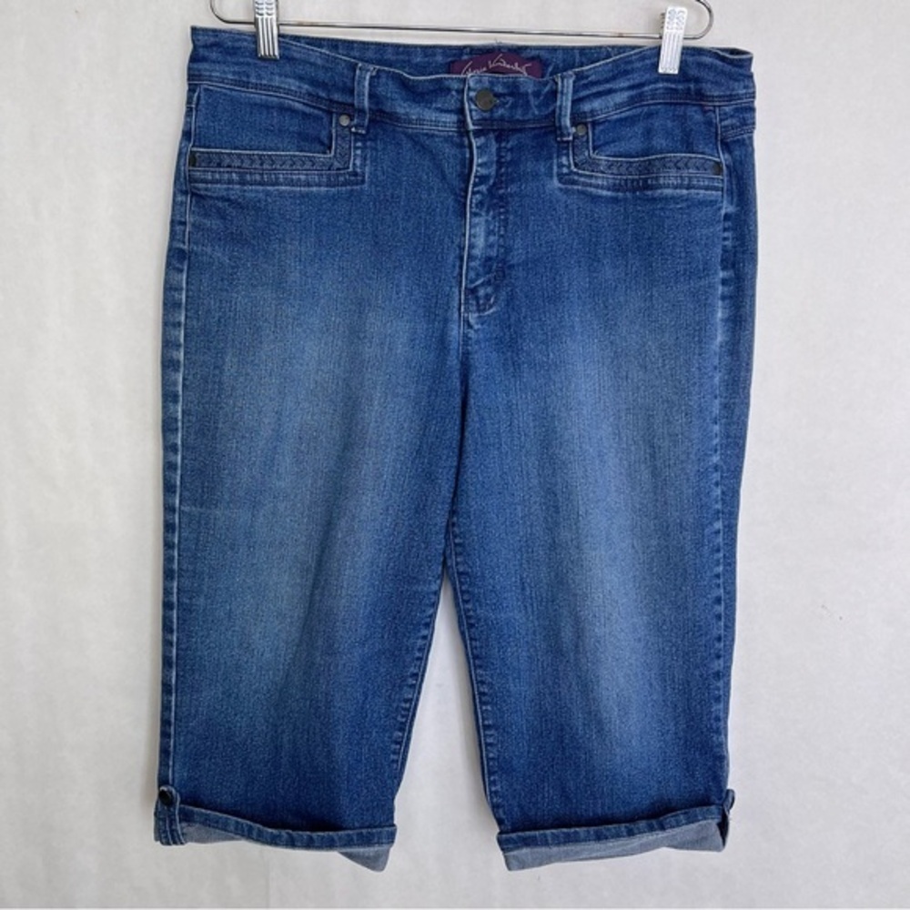 5/$25 Gloria Vanderbilt skimmer crop jeans size 14